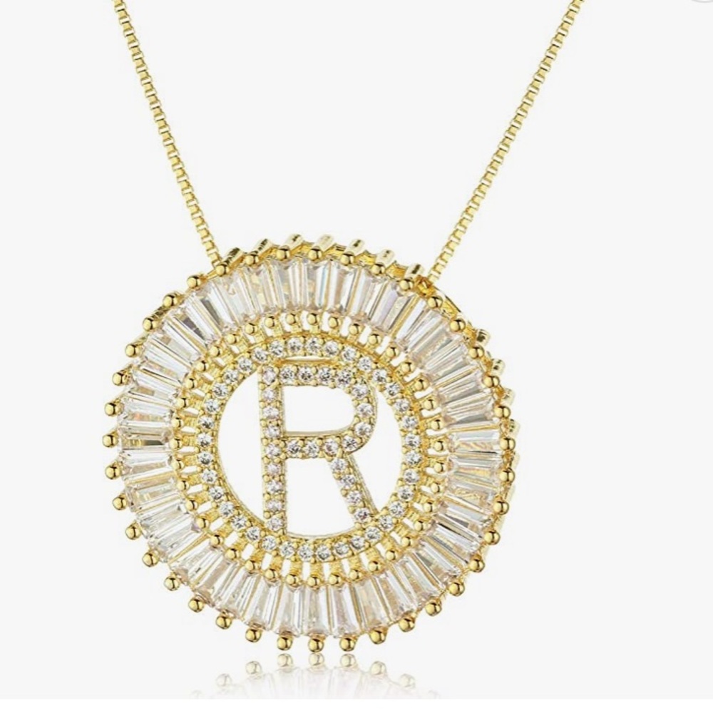 Initial Letter R Necklace - Picture 2 of 5